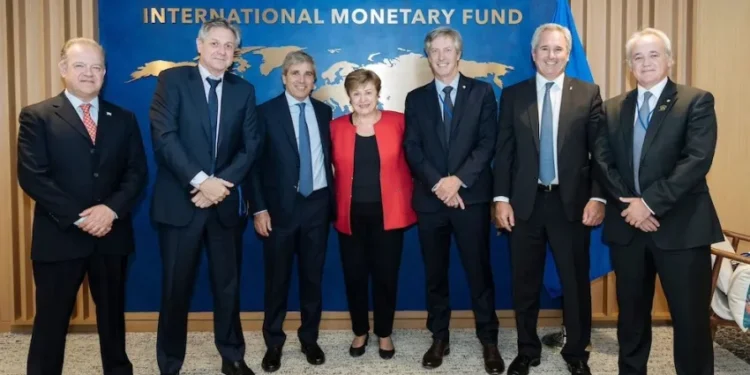 el FMI ratificó el apoyo al Gobierno y rescató “el importante progreso en la reducción de la inflación”