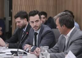 Oficial: Ferlauto, nuevo ministro de Seguridad.