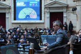 El Gobierno acelera las negociaciones para intentar que Diputados apruebe el Presupuesto la semana que viene