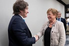 El plan del Gobierno para aplicar las reformas acordadas con el FMI