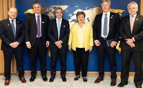 El Gobierno coordina un acuerdo financiero con Estados Unidos para cumplir con un pago de US$ 800 millones al FMI