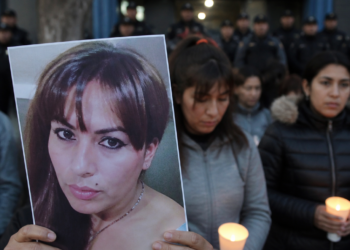 Diez policías de la Bonaerense serán juzgados por el asesinato de una mujer trans en una comisaría de Pilar