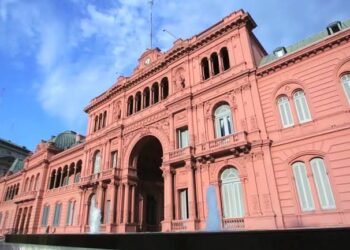 El Gobierno designó nuevas autoridades en áreas administrativas y legales de la Jefatura de Gabinete