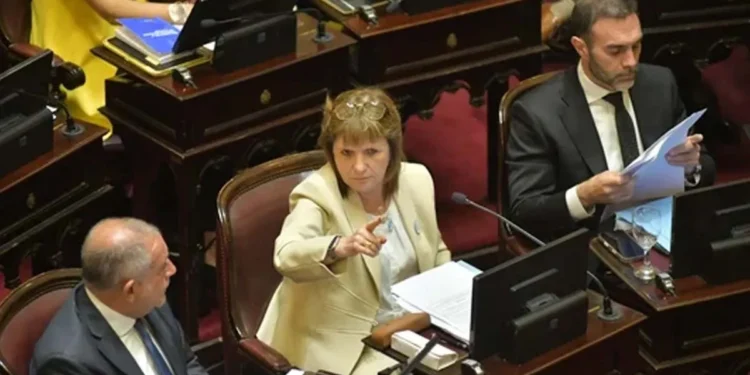 El Senado avanza en cambios a la ley de tierras tras negociaciones