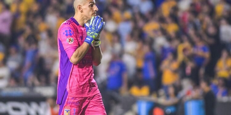 Nahuel Guzmán protagonizó una polémica expulsión en Tigres durante la Leagues Cup