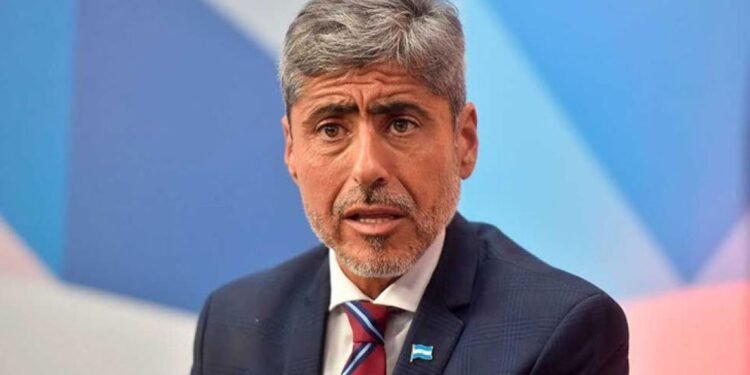El ministro de Seguridad de Córdoba afirmó que la provincia tiene mejores índices delictivos que Orlando