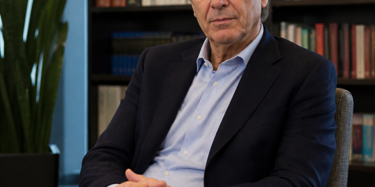 Daniel López Rosetti: “La clave para el bienestar personal está en una transformación interna”