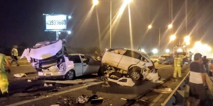 Accidente múltiple en Panamericana: seis vehículos implicados y cinco heridos