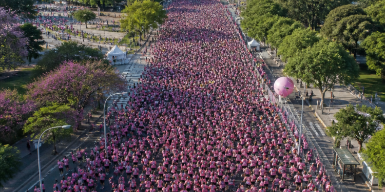 Más de 13 mil corredores se unieron a la carrera solidaria más grande del mundo en Buenos Aires