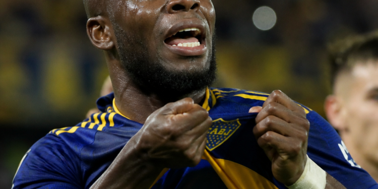La trayectoria de superación de Enner Valencia, el héroe de Boca ante Racing