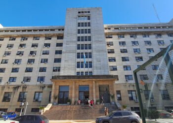 El fiscal Agüero Iturbe apeló el archivo de la causa por el préstamo del FMI durante el gobierno de Macri
