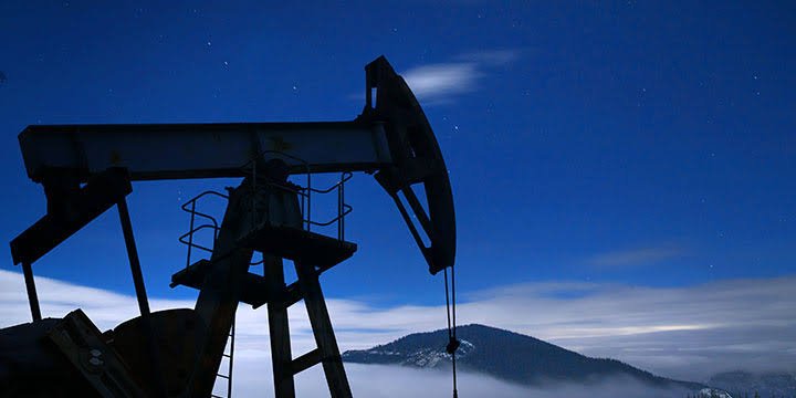El petróleo Brent cayó por debajo de los US$100 tras señales sobre el estrecho de Ormuz