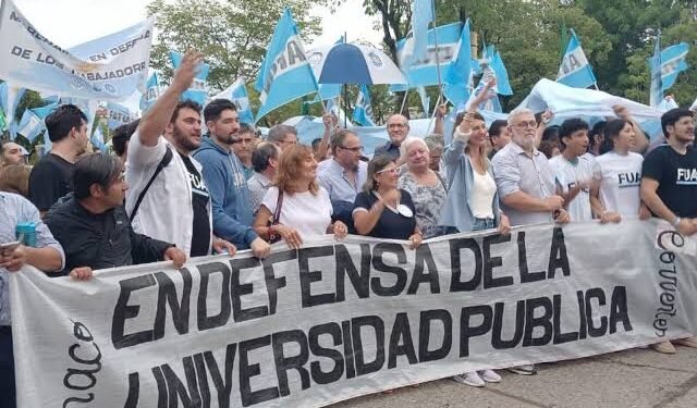 La Justicia volvió a intimar al Gobierno por la Ley de Financiamiento Universitario y fijó cinco días para cumplir